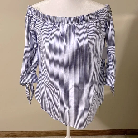 Charolette Russe off the shoulder blouse - Picture 1 of 4